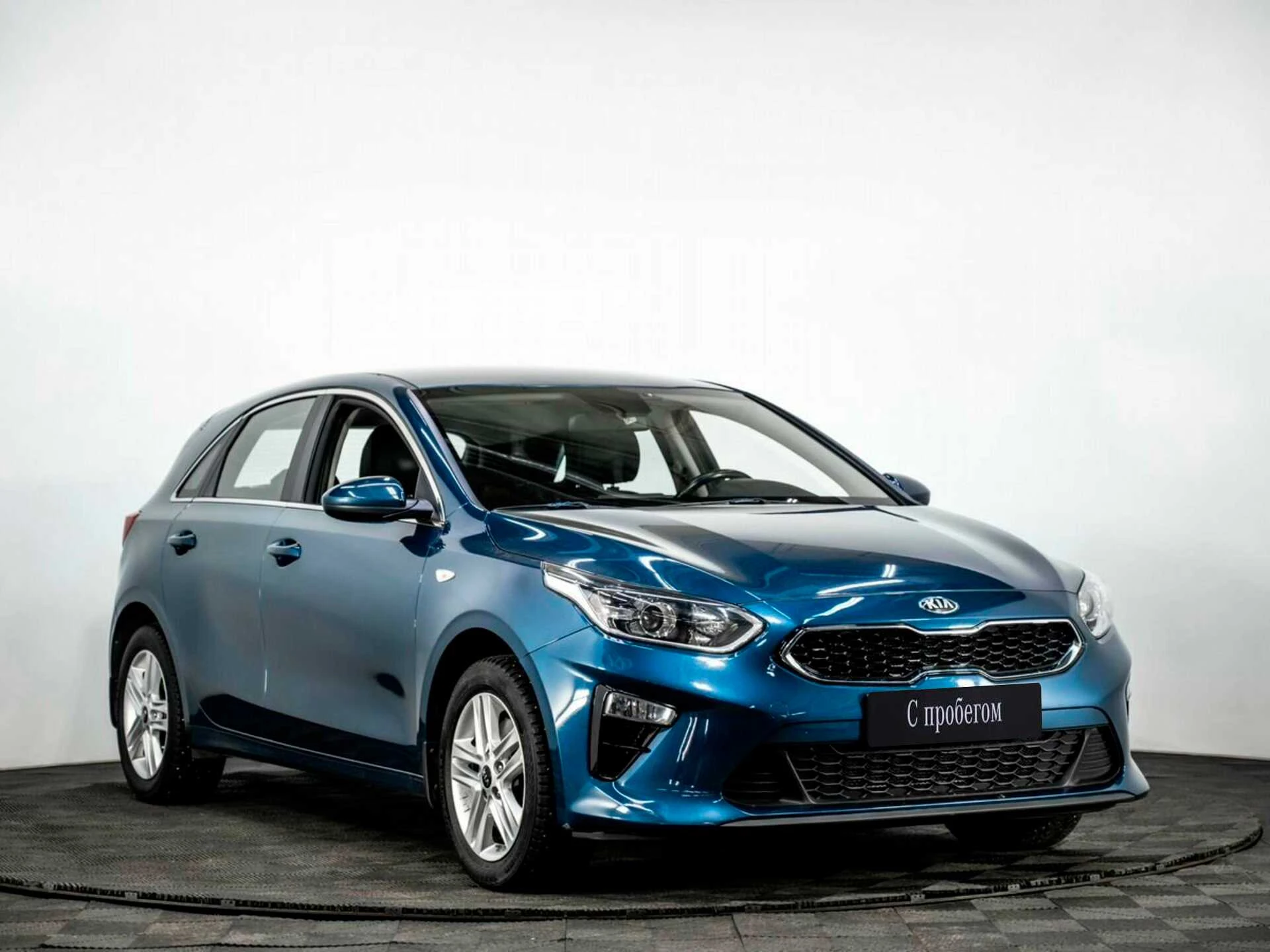 KIA CEED, Голубой, 2018, Автоматическая, 128 л.с., цена от 1 168 000 руб.