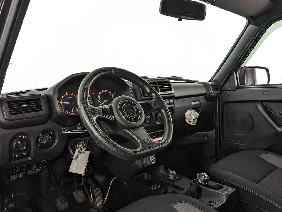 LADA NIVA LEGEND, Черный, 2020, Механическая, 83 л.с., цена от 576 000 руб.
