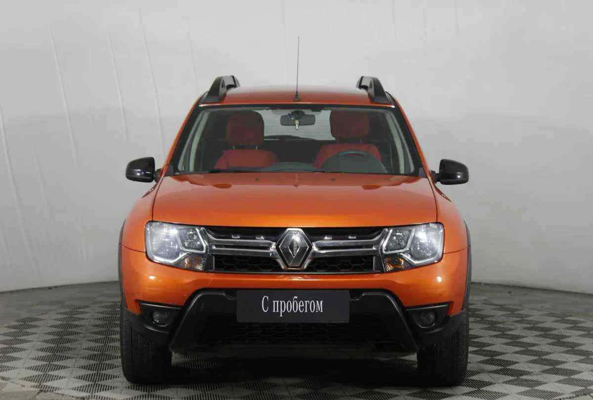 Renault Duster, Оранжевый, 2018, Механическая, 109 л.с., цена от 1 208 100 руб.