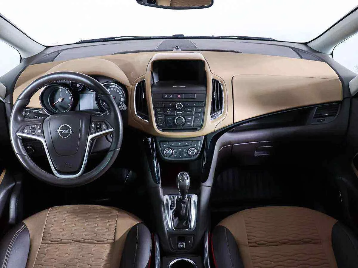Opel Zafira, Коричневый, 2013, Автоматическая, 165 л.с., цена от 895 900 руб.