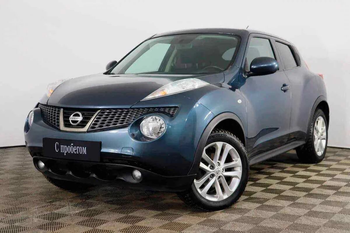 Nissan Juke, Голубой, 2013, Вариатор, 117 л.с., цена от 540 000 руб.