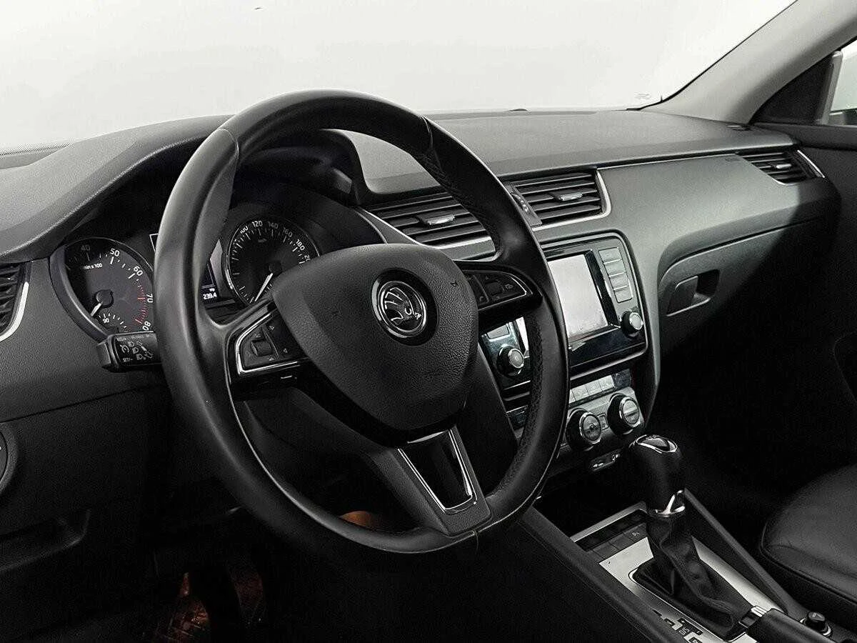 SKODA OCTAVIA, Белый, 2016, Робот, 180 л.с., цена от 960 000 руб.