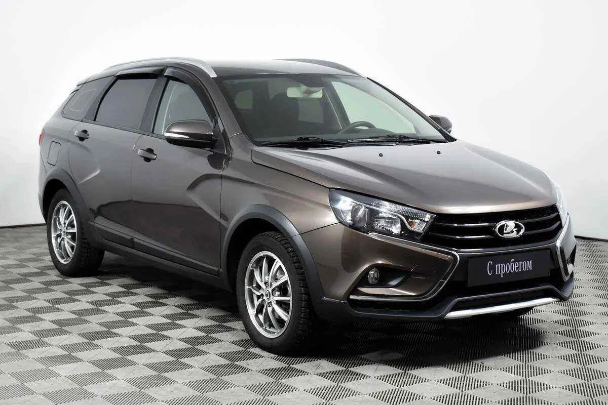LADA Vesta SW Cross, Коричневый, 2019, Робот, 122 л.с., цена от 730 000 руб.