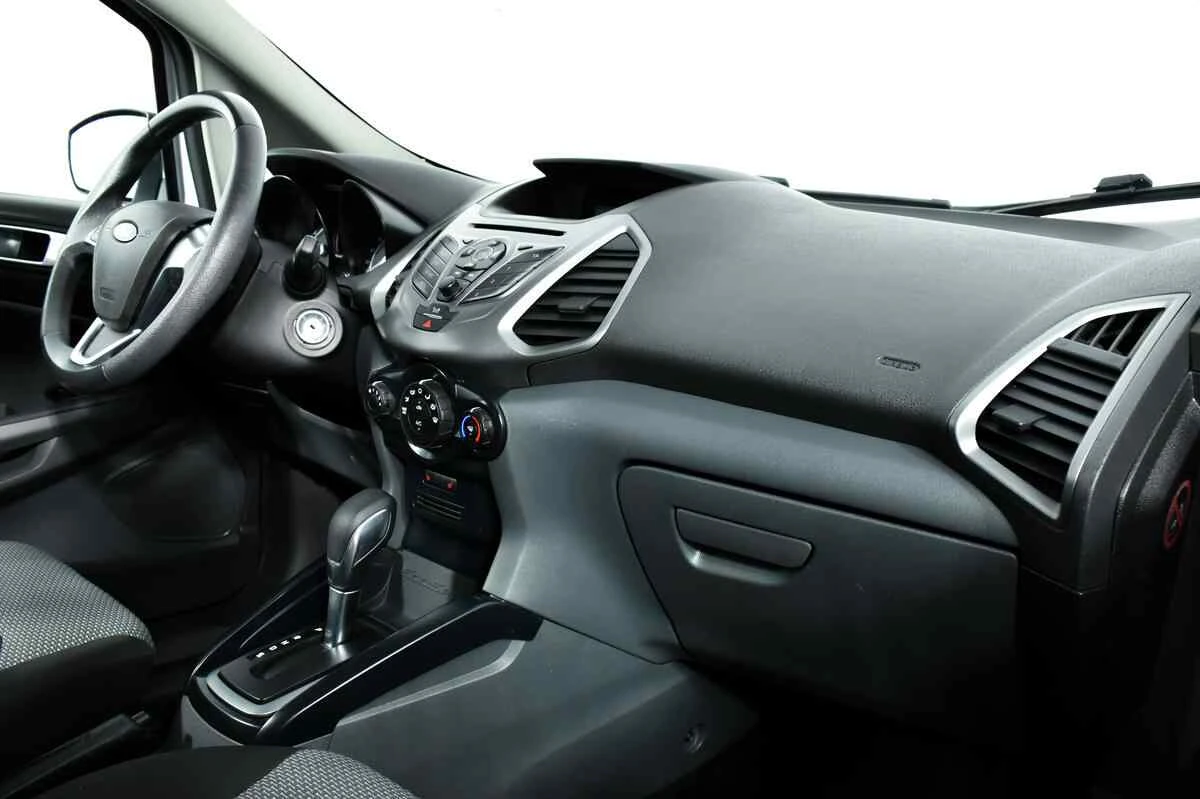 Ford EcoSport, Белый, 2018, Робот, 122 л.с., цена от 667 000 руб.