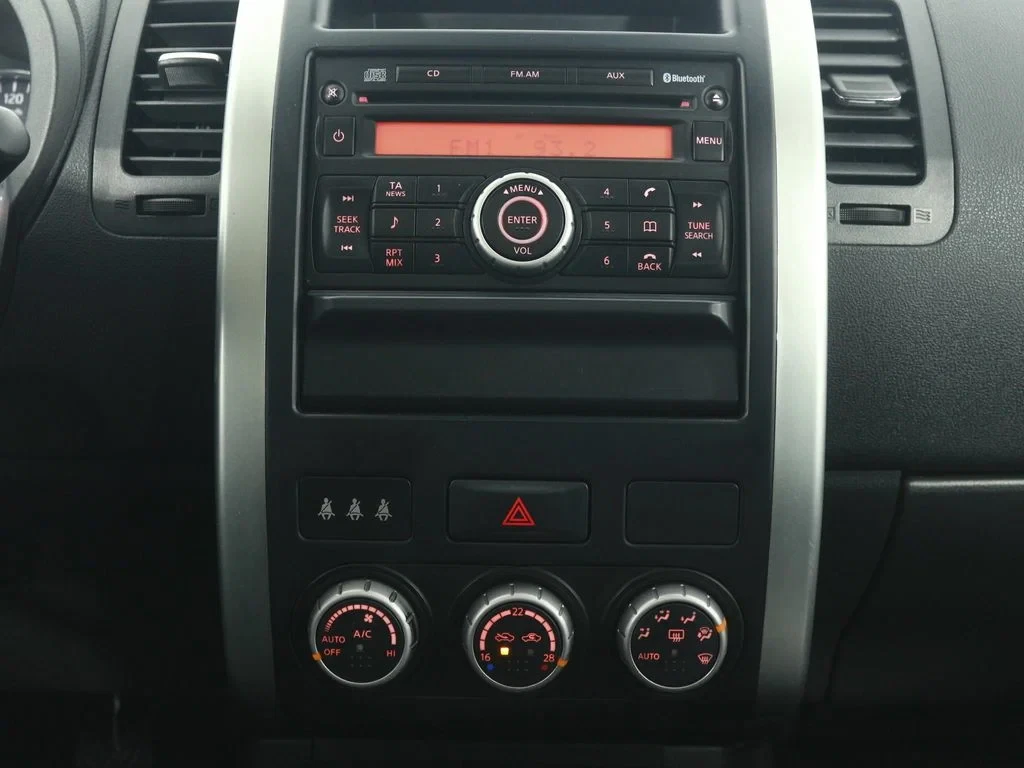 Nissan X-Trail, Серебряный, 2012, Механическая, 141 л.с., цена от 728 000 руб.