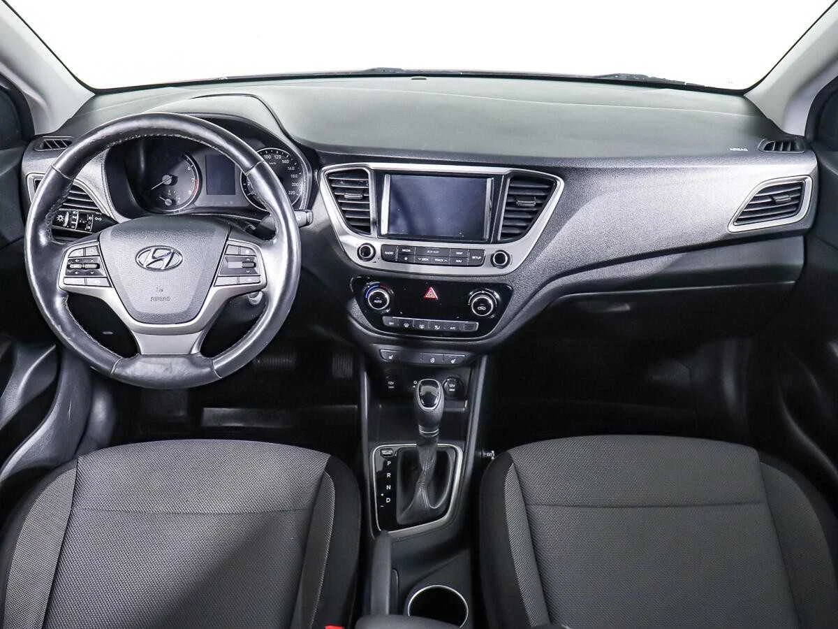 HYUNDAI SOLARIS, Коричневый, 2018, Автоматическая, 123 л.с., цена от 928 000 руб.