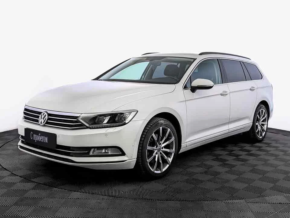 VOLKSWAGEN PASSAT, Белый, 2016, Робот, 180 л.с., цена от 1 375 200 руб.