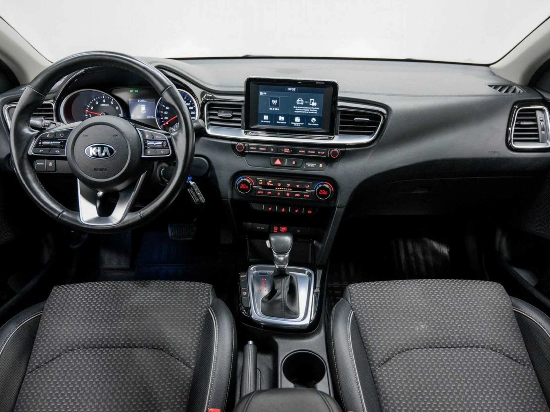KIA CEED, Голубой, 2018, Автоматическая, 128 л.с., цена от 1 168 000 руб.