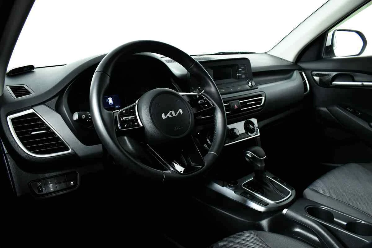KIA Seltos, Белый, 2022, Вариатор, 149 л.с., цена от 1 835 000 руб.