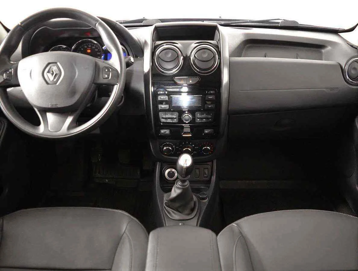 Renault Duster, Коричневый, 2016, Механическая, 143 л.с., цена от 997 000 руб.