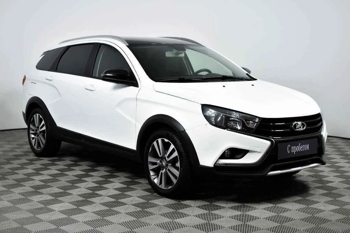 LADA Vesta SW Cross, Белый, 2021, Вариатор, 113 л.с., цена от 977 000 руб.