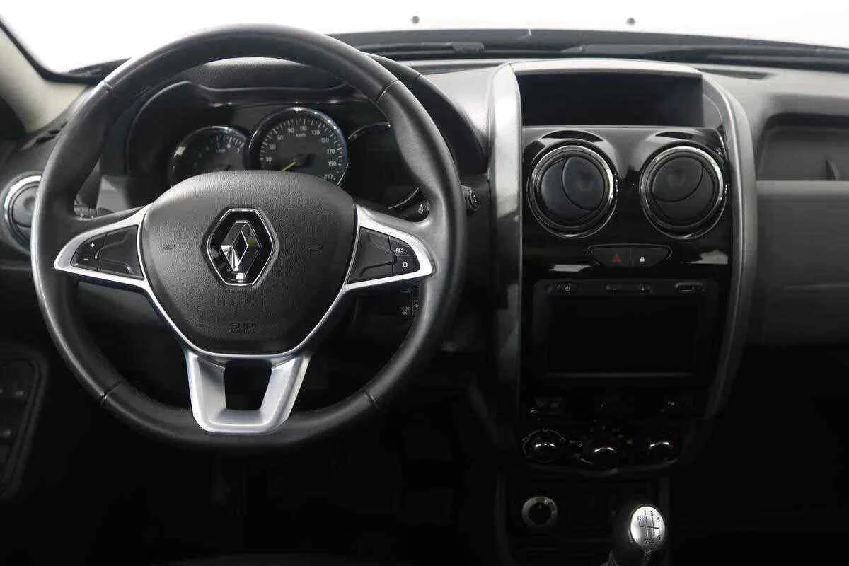 Renault Duster, Черный, 2019, Механическая, 109 л.с., цена от 1 413 000 руб.