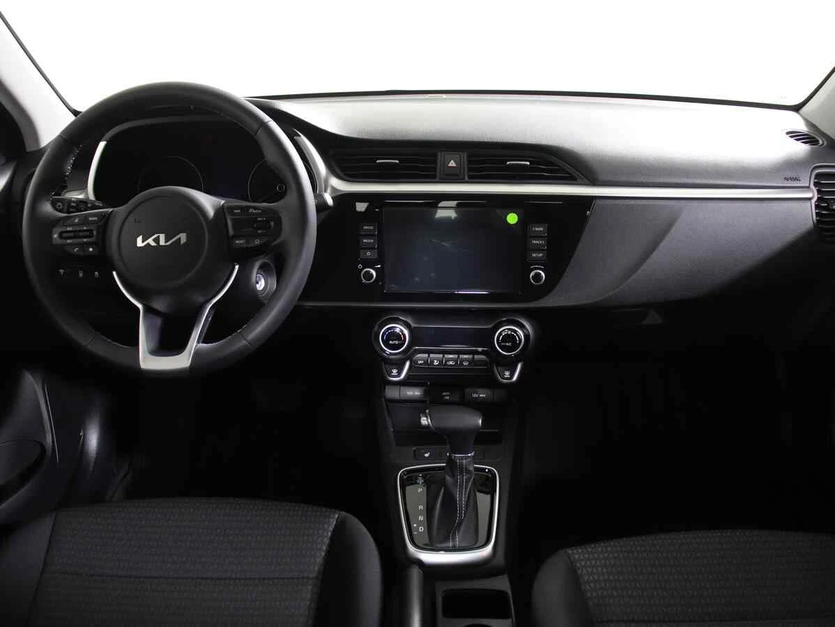 KIA Rio, Серебряный, 2021, Автоматическая, 123 л.с., цена от 1 250 000 руб.