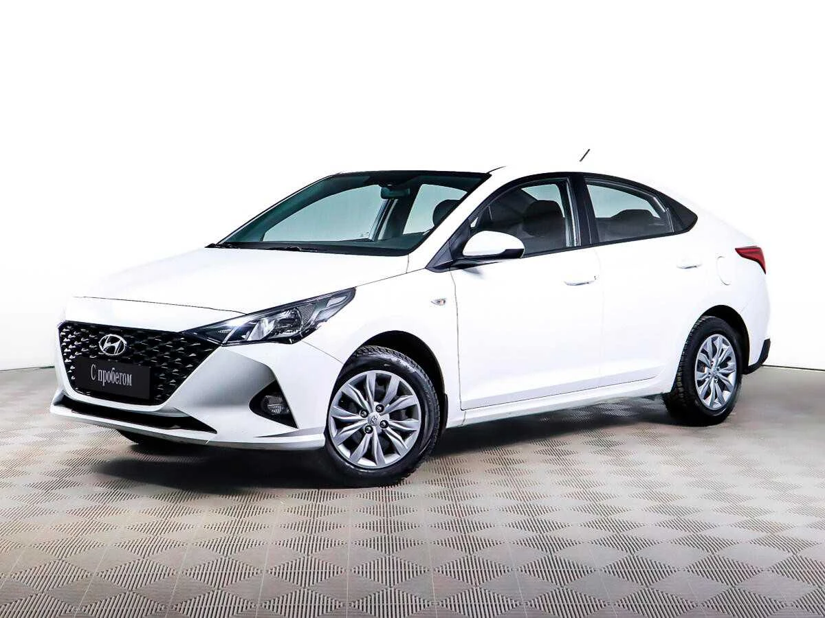 HYUNDAI SOLARIS, Белый, 2021, Механическая, 100 л.с., цена от 1 000 000 руб.