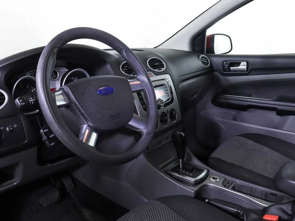 FORD FOCUS, Красный, 2011, Автоматическая, 145 л.с., цена от 552 000 руб.