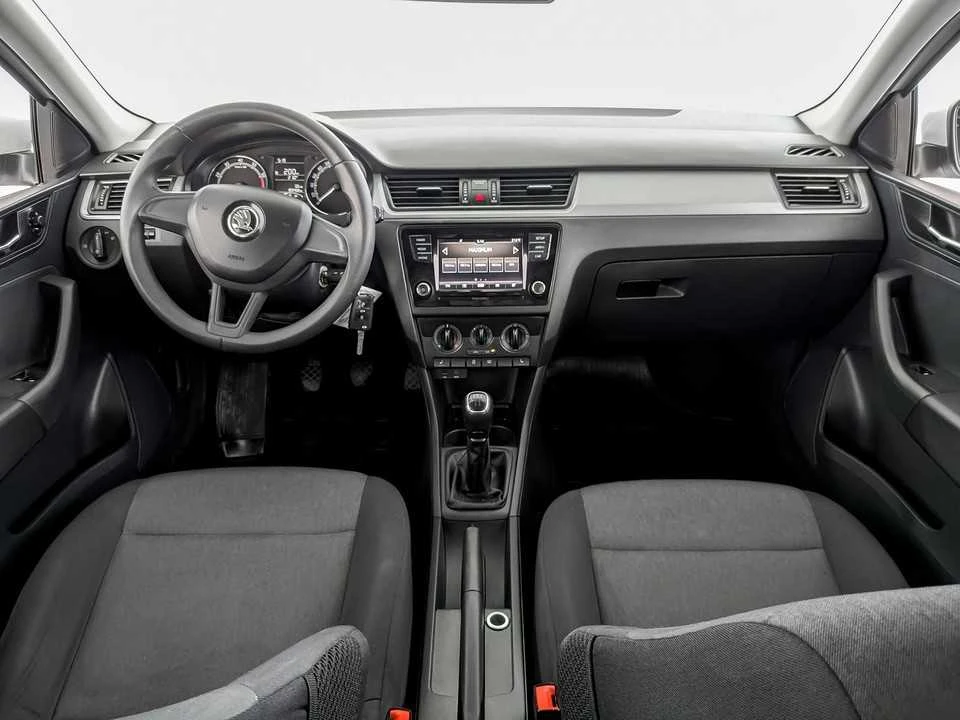 SKODA RAPID, Белый, 2017, Механическая, 90 л.с., цена от 652 800 руб.