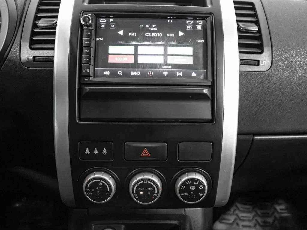 Nissan X-Trail, Серебряный, 2011, Вариатор, 141 л.с., цена от 680 000 руб.