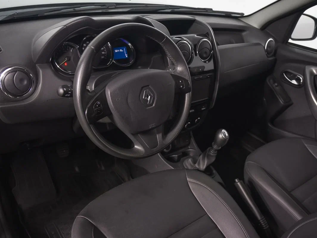 Renault Duster, Черный, 2017, Механическая, 109 л.с., цена от 1 153 000 руб.