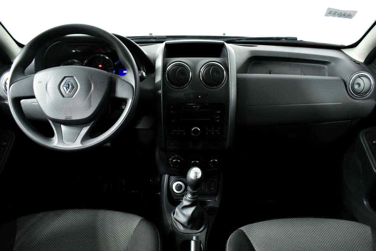 Renault Duster, Зеленый, 2020, Механическая, 114 л.с., цена от 1 183 000 руб.