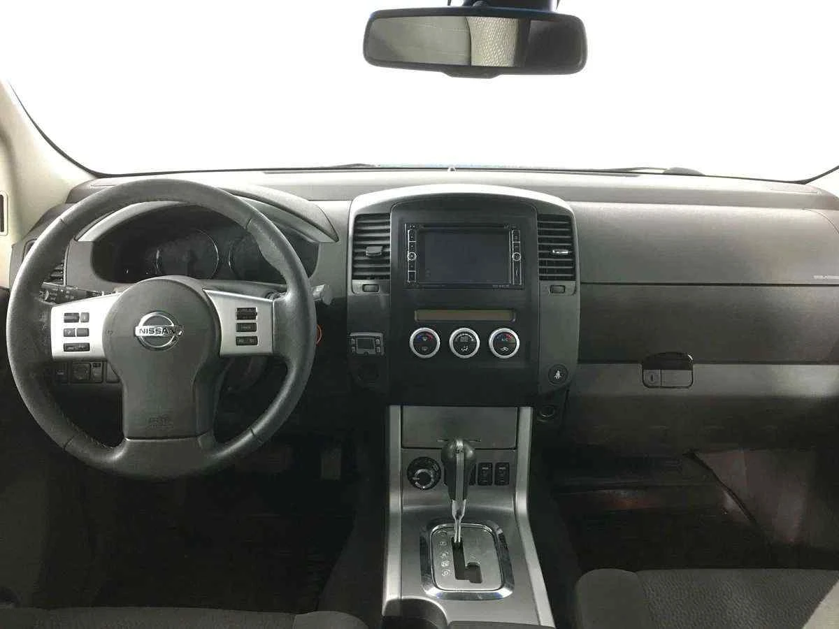 Nissan Pathfinder, Голубой, 2014, Автоматическая, 190 л.с., цена от 1 303 000 руб.