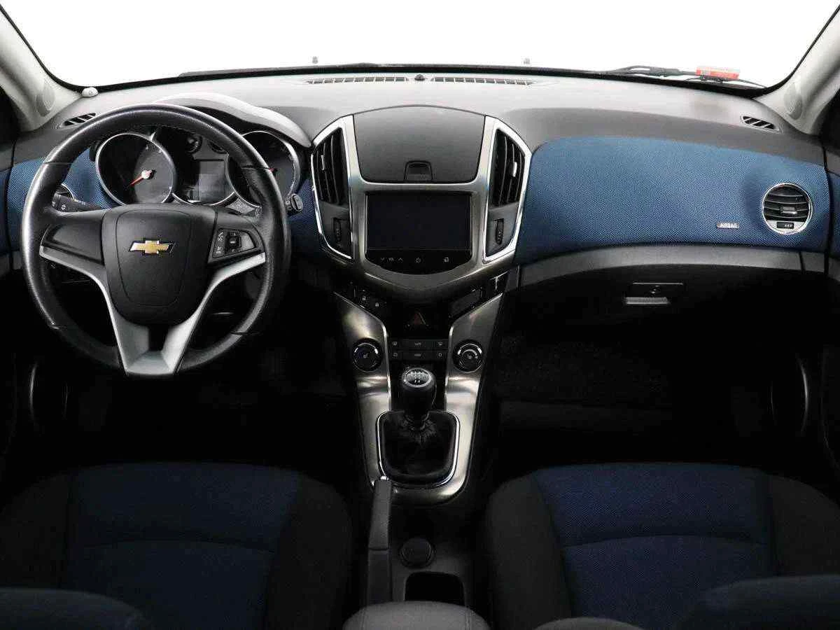 Chevrolet Cruze, Синий, 2015, Механическая, 109 л.с., цена от 495 720 руб.