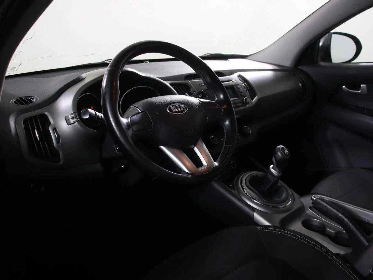 KIA Sportage, Серебряный, 2014, Механическая, 150 л.с., цена от 925 100 руб.