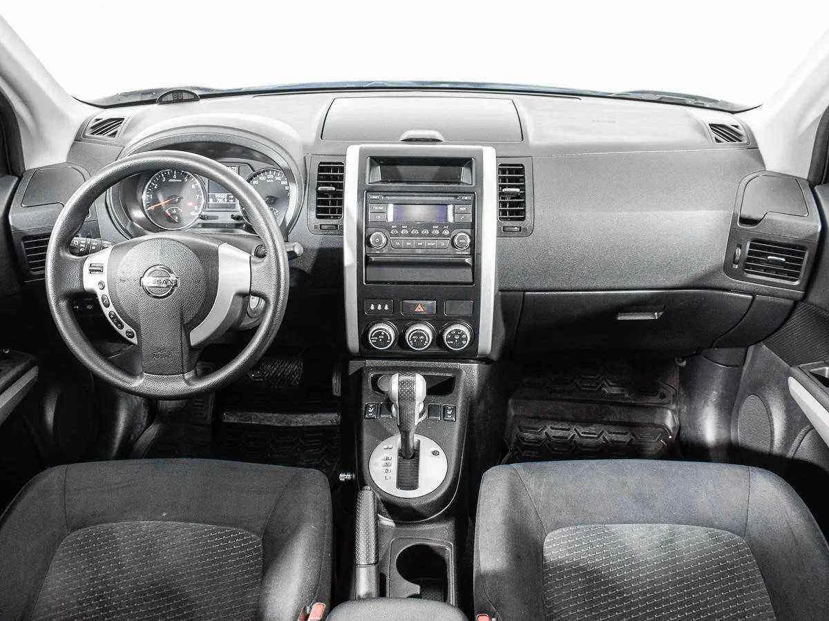 Nissan X-Trail, Бежевый, 2014, Вариатор, 141 л.с., цена от 959 000 руб.