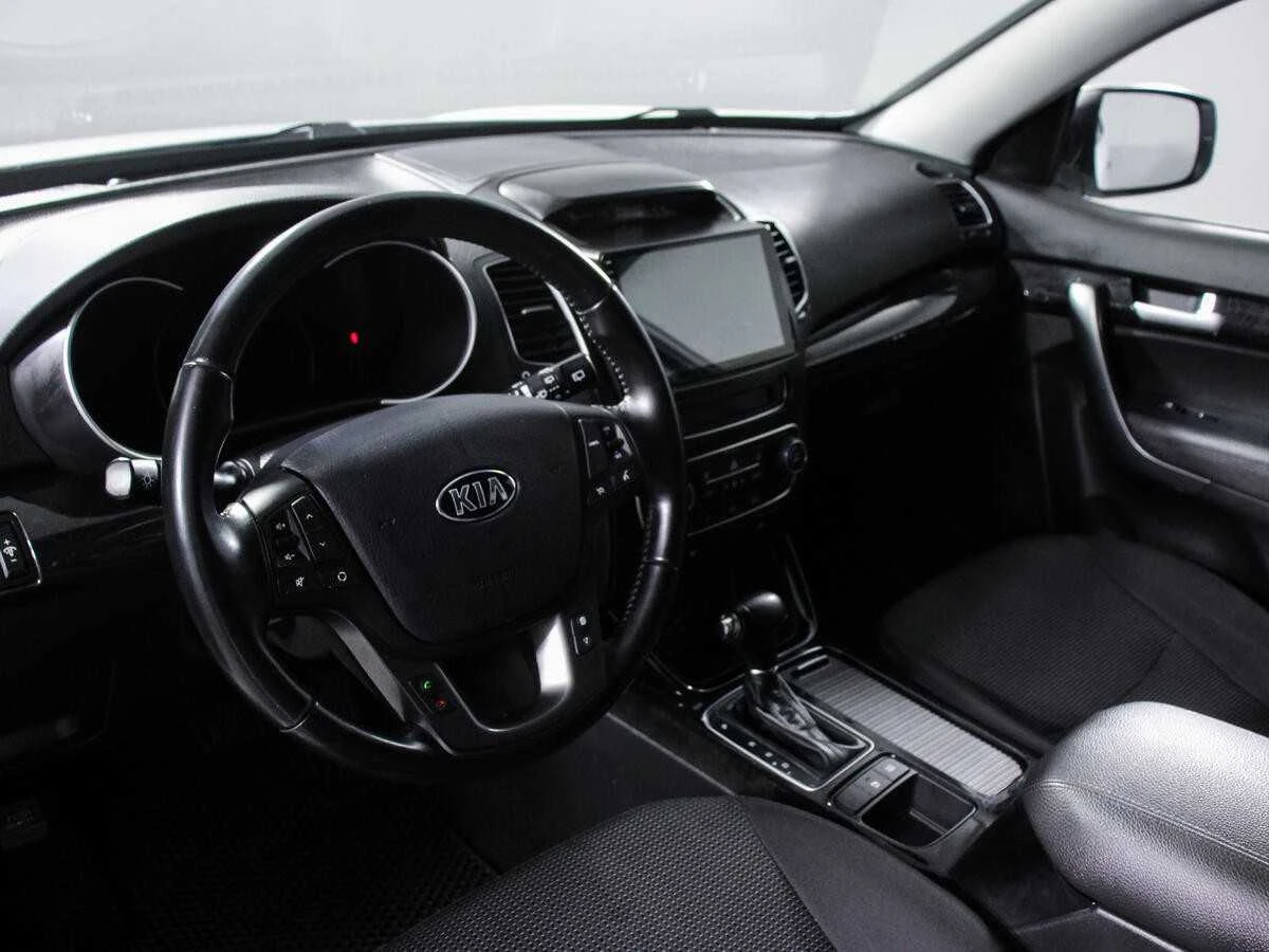 KIA SORENTO, Белый, 2018, Автоматическая, 175 л.с., цена от 1 456 000 руб.