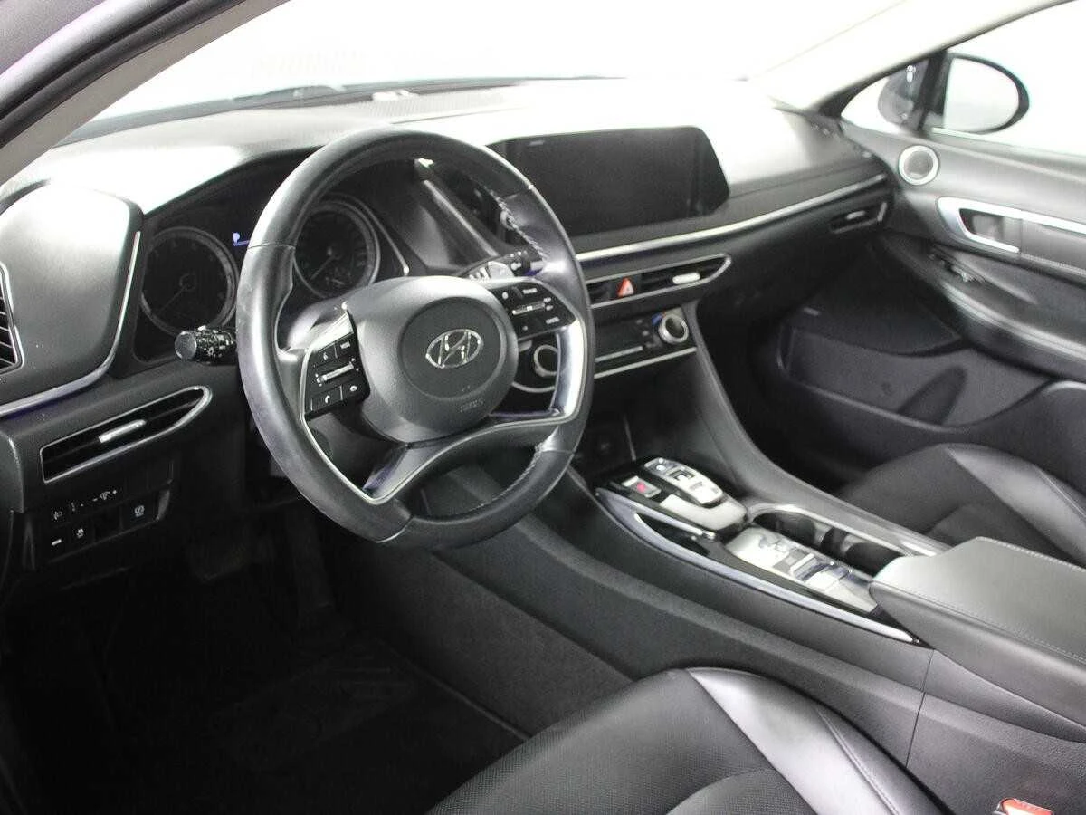 HYUNDAI SONATA, Серебряный, 2020, Автоматическая, 150 л.с., цена от 1 488 000 руб.