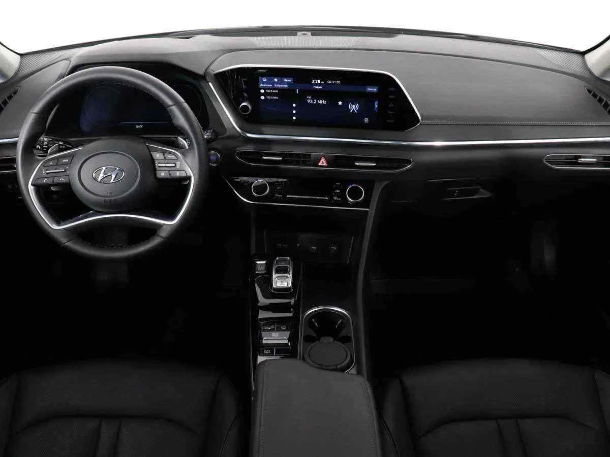 Hyundai Sonata, Белый, 2022, Автоматическая, 180 л.с., цена от 2 225 000 руб.