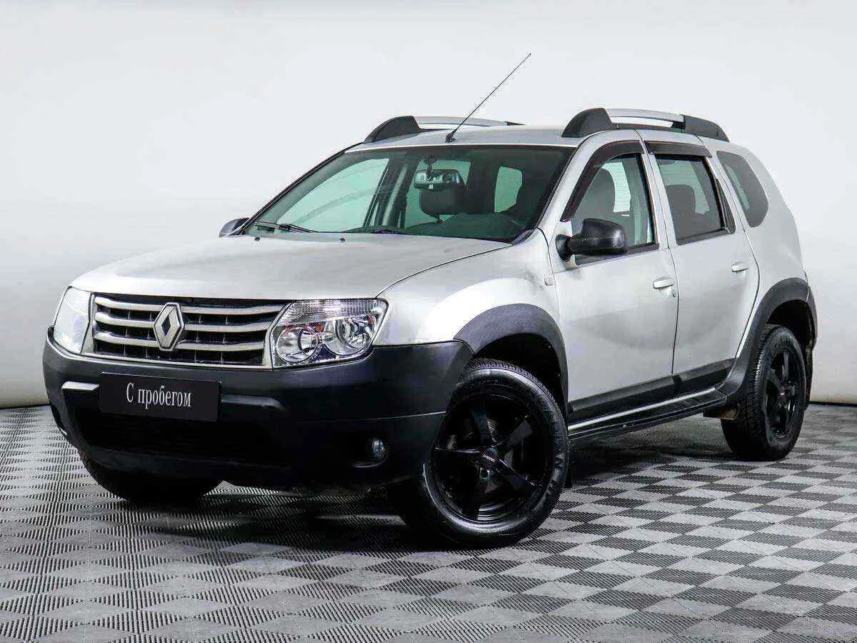 Renault Duster, Серебряный, 2014, Автоматическая, 135 л.с., цена от 620 000 руб.