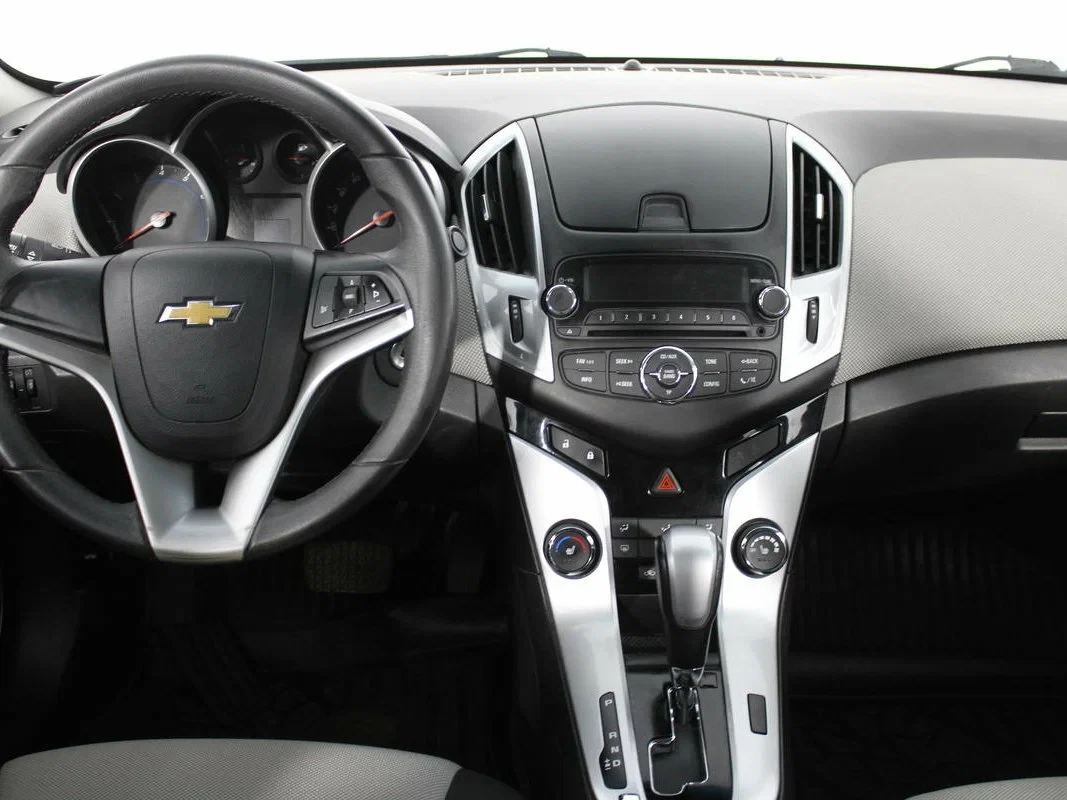 Chevrolet Cruze, Синий, 2013, Автоматическая, 141 л.с., цена от 478 600 руб.