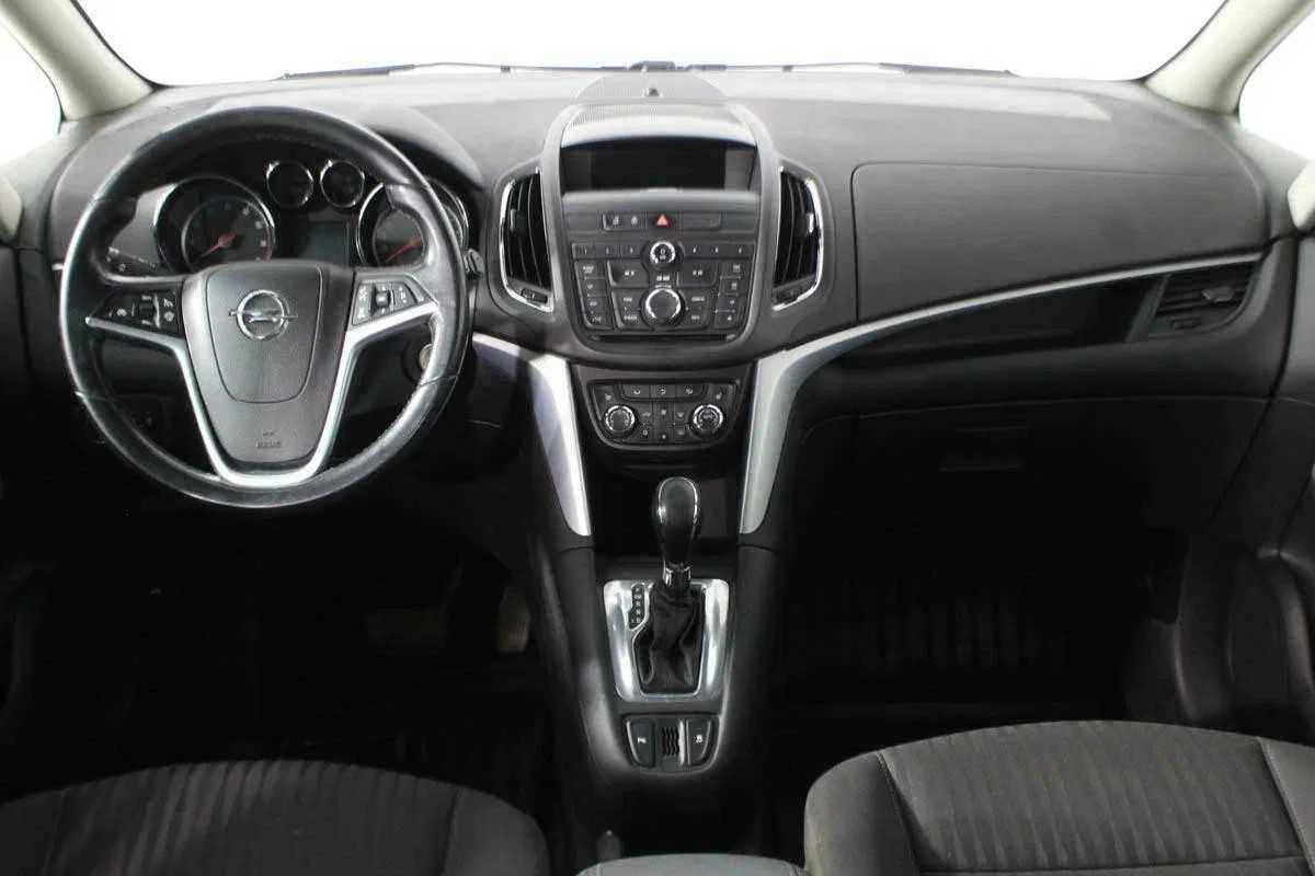 Opel Zafira, Серый, 2012, Автоматическая, 140 л.с., цена от 699 000 руб.