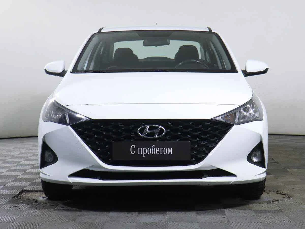 Hyundai Solaris, Белый, 2020, Автоматическая, 123 л.с., цена от 815 000 руб.