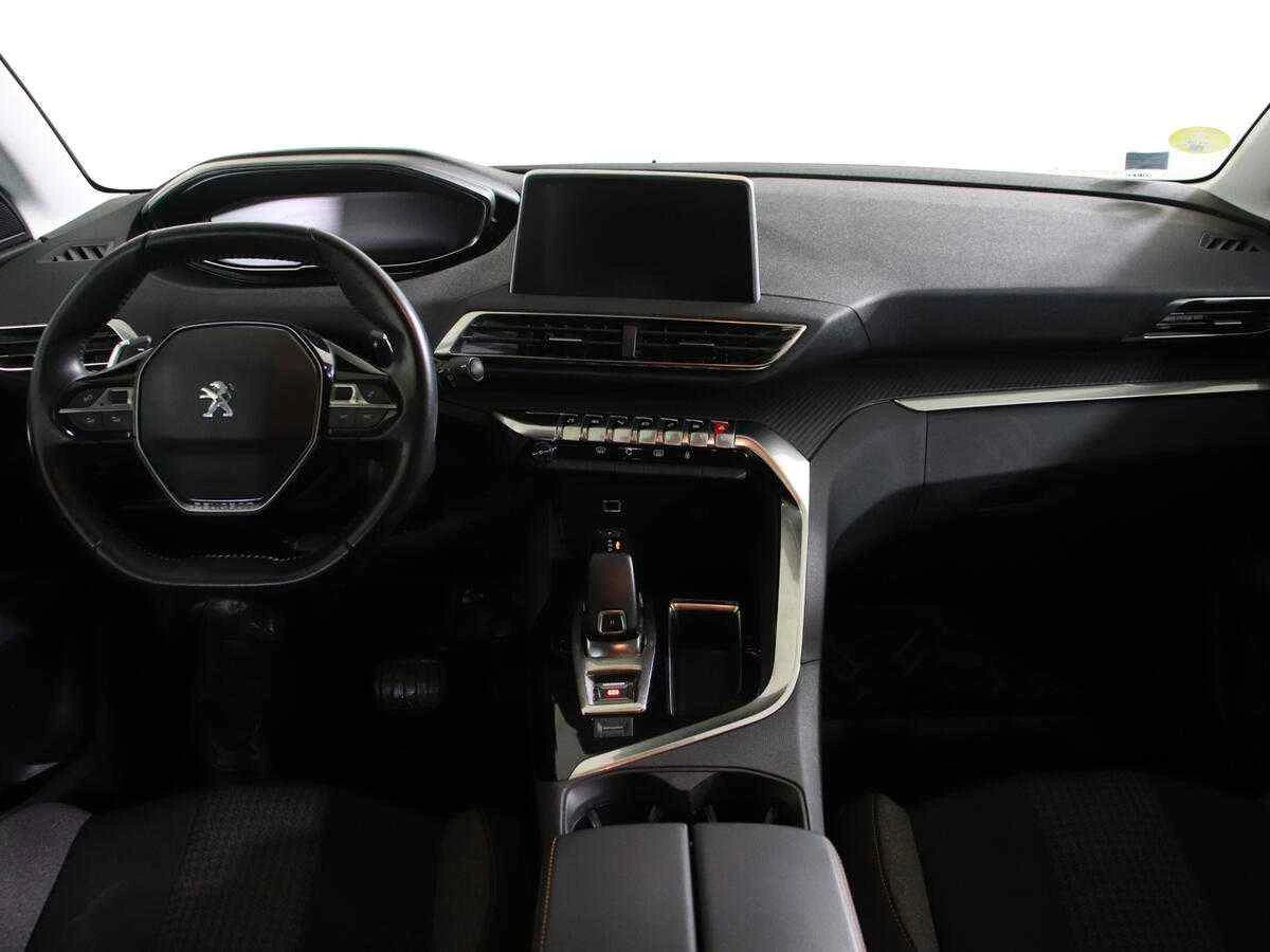 Peugeot 5008, Голубой, 2018, Автоматическая, 120 л.с., цена от 1 212 000 руб.
