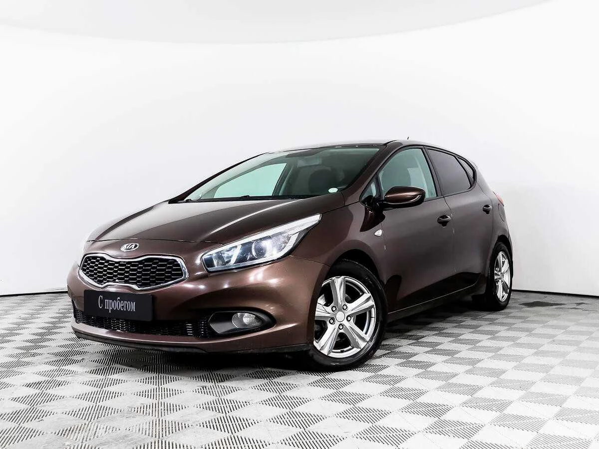 KIA CEED, Коричневый, 2012, Механическая, 129 л.с., цена от 560 000 руб.
