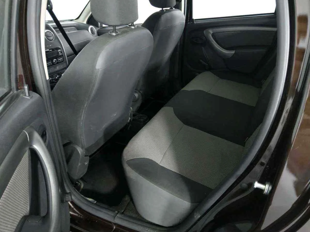 Renault Duster, Коричневый, 2017, Механическая, 143 л.с., цена от 1 042 000 руб.