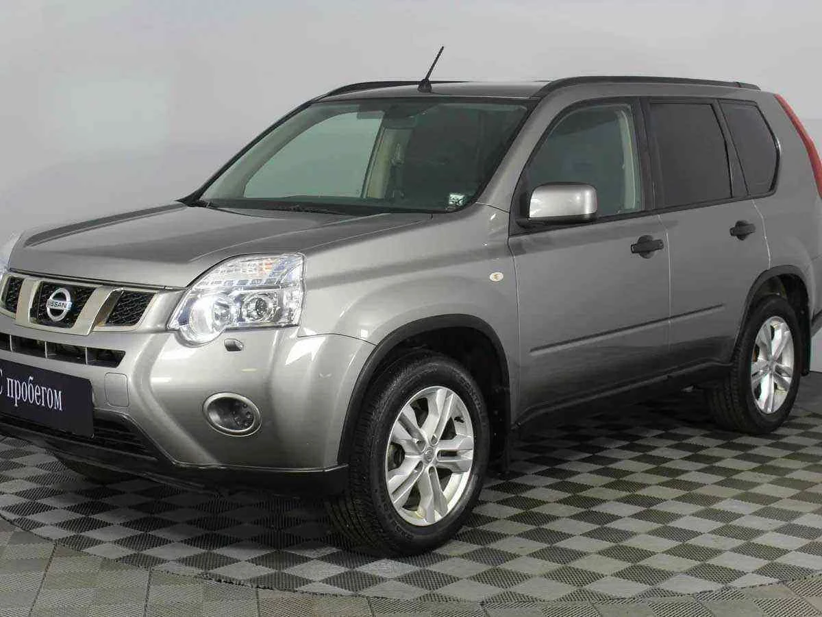 Nissan X-Trail, Серебряный, 2013, Вариатор, 141 л.с., цена от 1 073 600 руб.