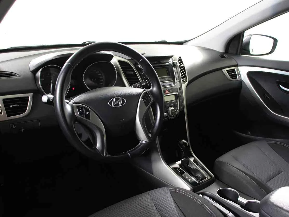 Hyundai i30, Коричневый, 2014, Автоматическая, 130 л.с., цена от 627 000 руб.
