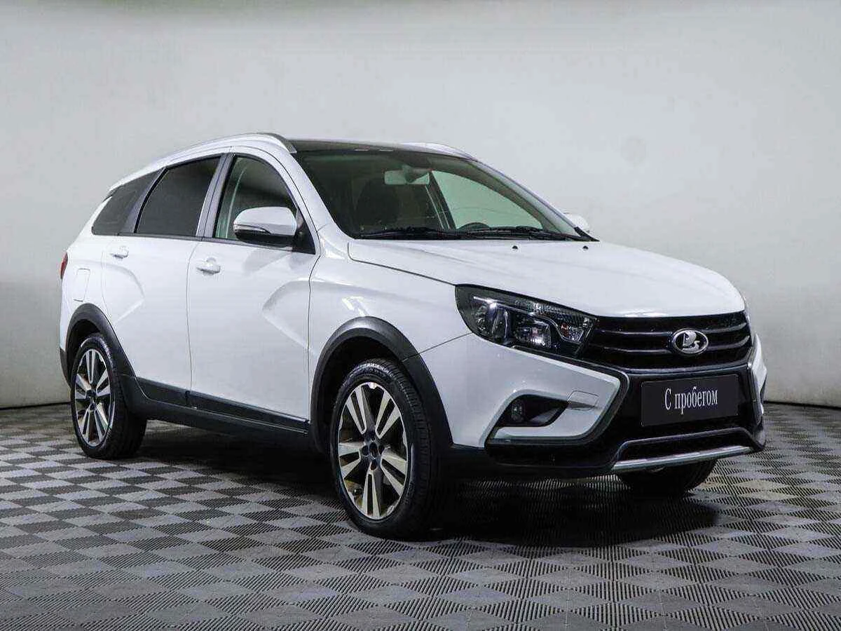 LADA Vesta SW Cross, Белый, 2019, Робот, 122 л.с., цена от 593 000 руб.