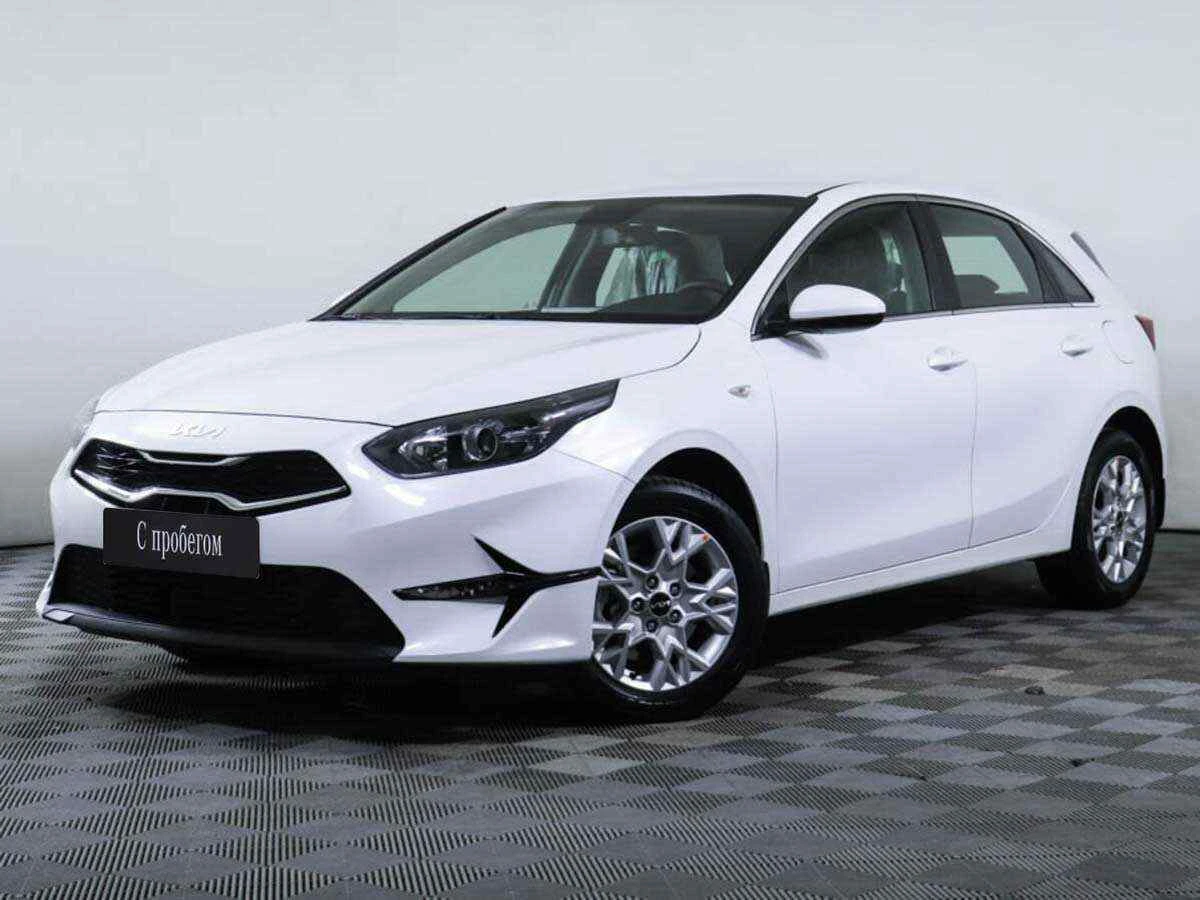 KIA Ceed, Белый, 2022, Автоматическая, 128 л.с., цена от 1 415 000 руб.