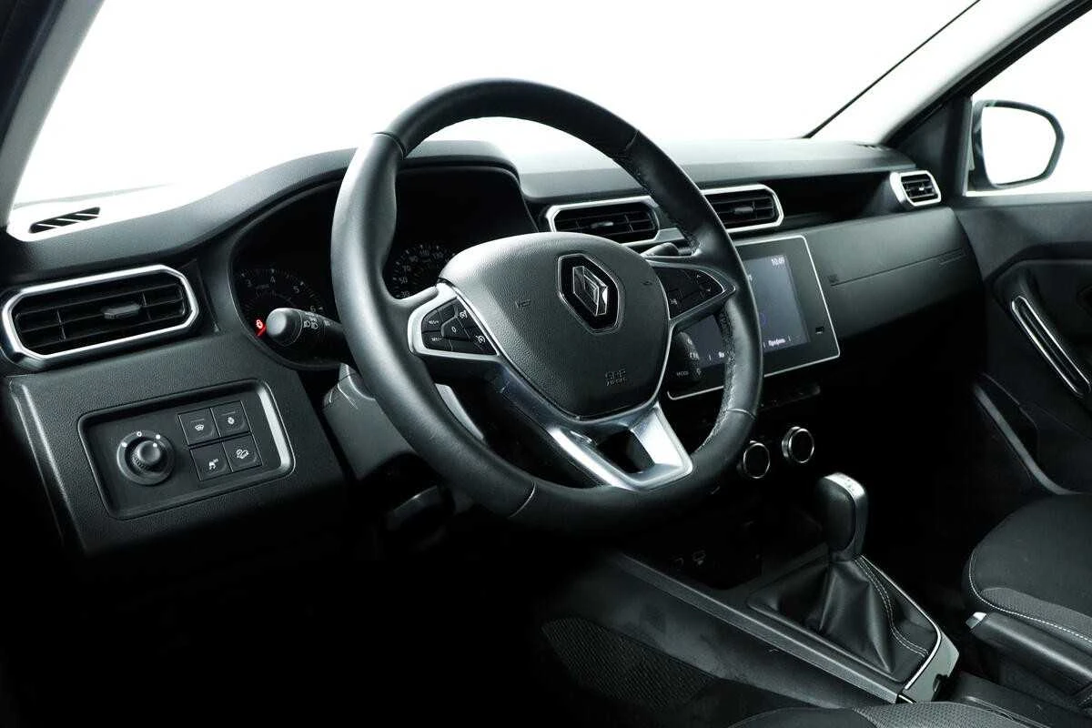 RENAULT DUSTER, Серебряный, 2022, Вариатор, 150 л.с., цена от 1 472 000 руб.