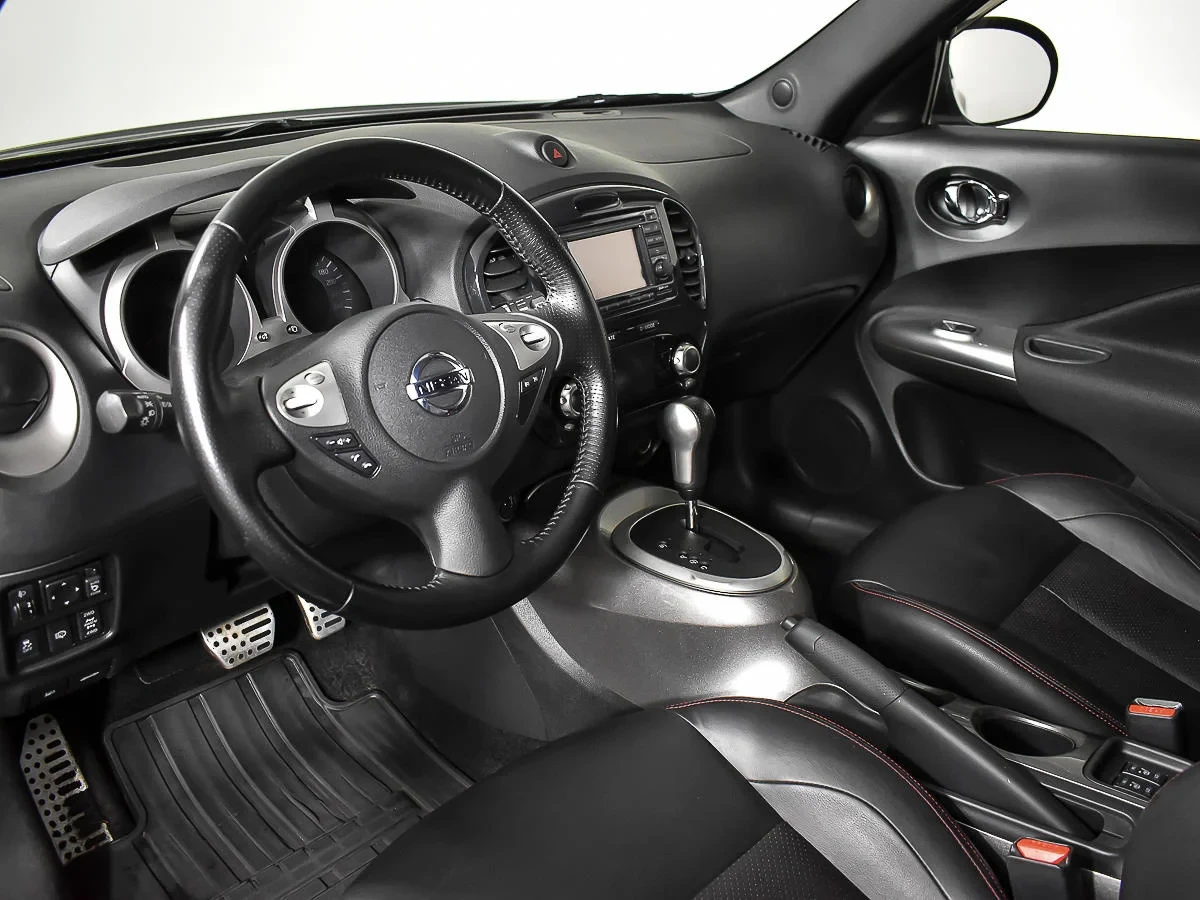 Nissan Juke, Серый, 2011, Вариатор, 190 л.с., цена от 439 900 руб.