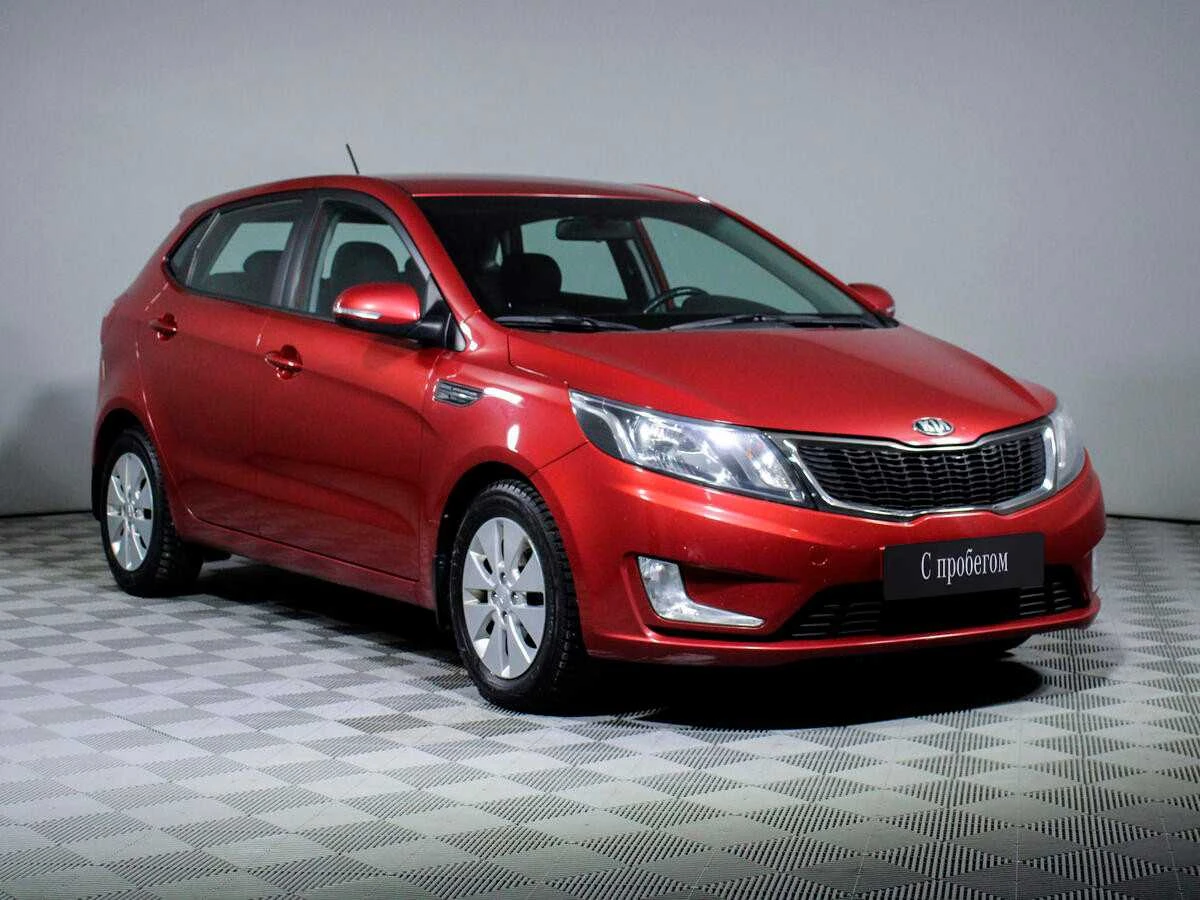 KIA RIO, Красный, 2014, Автоматическая, 123 л.с., цена от 800 000 руб.