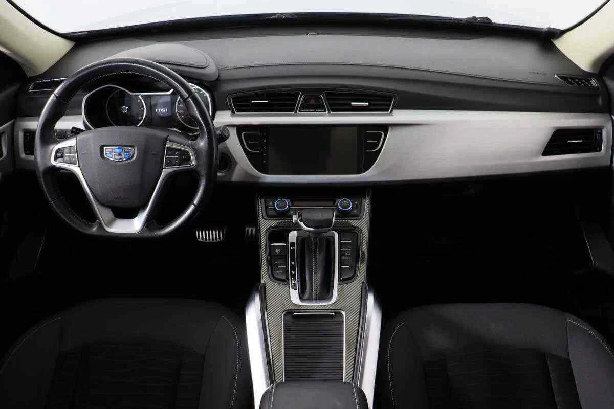 Geely Atlas, Серебряный, 2018, Автоматическая, 149 л.с., цена от 1 123 000 руб.