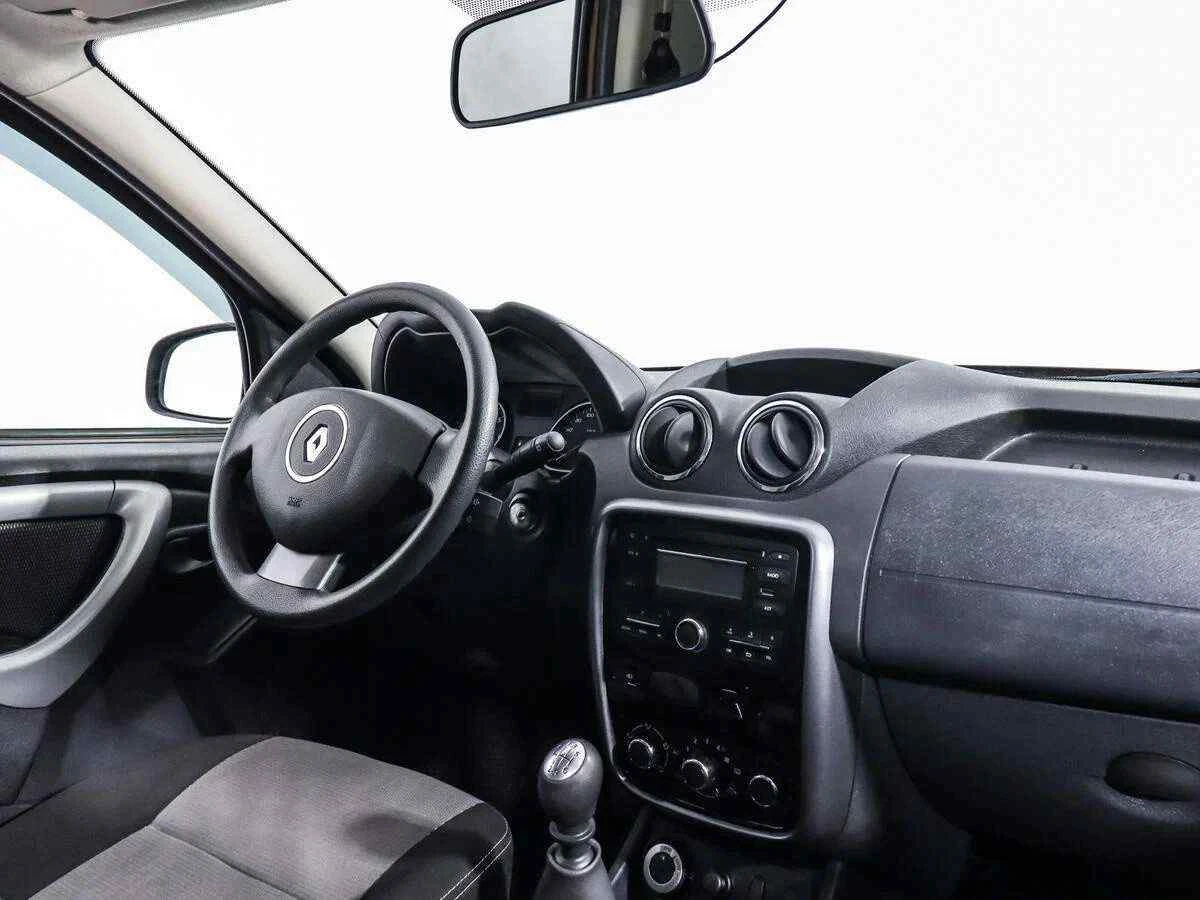 Renault Duster, Коричневый, 2013, Механическая, 135 л.с., цена от 593 000 руб.