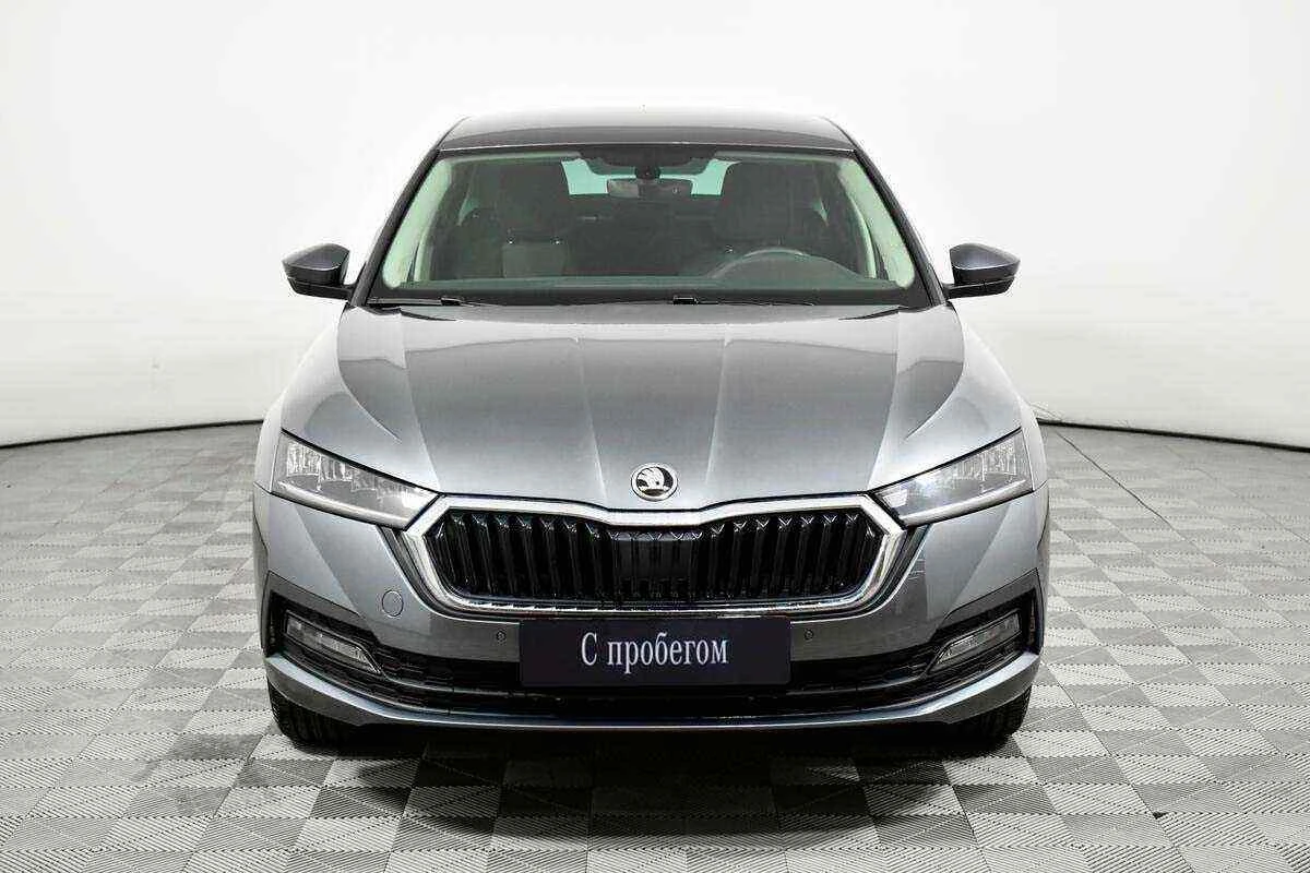 Skoda Octavia, Серый, 2022, Робот, 150 л.с., цена от 2 500 000 руб.