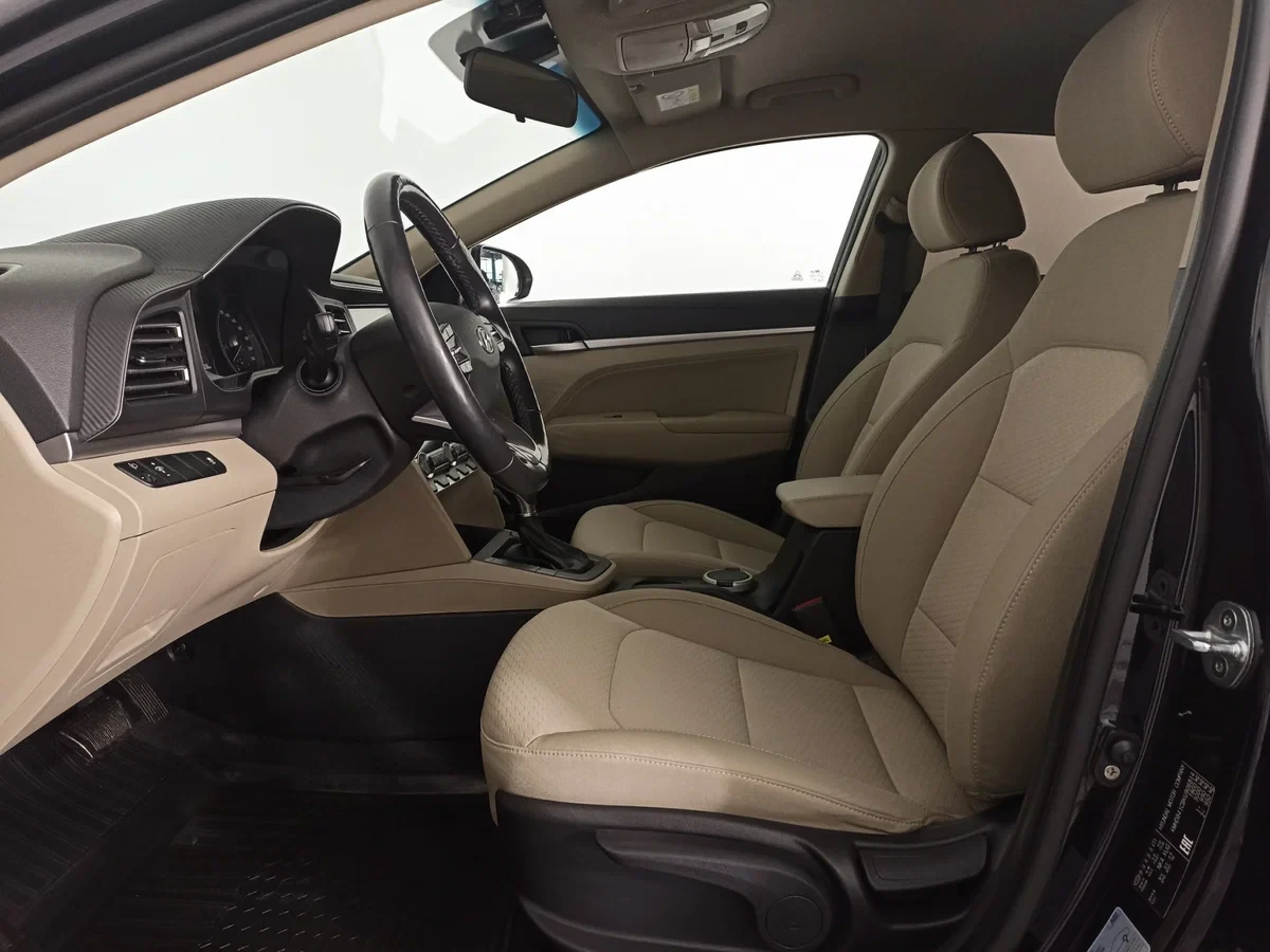 Hyundai Elantra, Черный, 2019, Автоматическая, 128 л.с., цена от 1 122 000 руб.