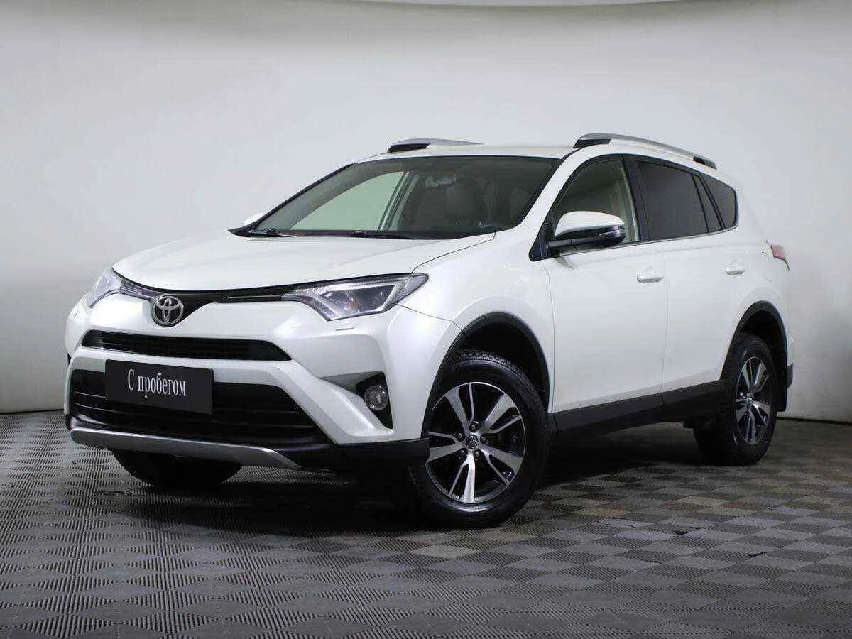Toyota RAV 4, Белый, 2016, Вариатор, 146 л.с., цена от 1 469 000 руб.