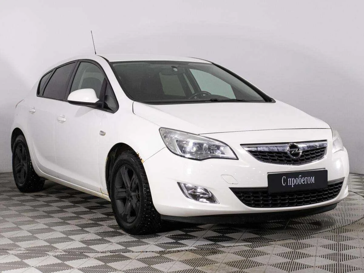 OPEL ASTRA, Белый, 2011, Автоматическая, 115 л.с., цена от 434 400 руб.